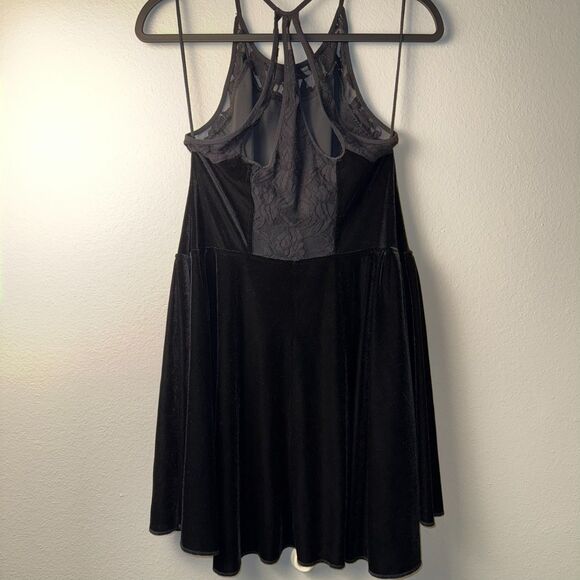 Free People Nightshade Dress M Black Velvet Lace Strappy Fit & Flare Whimsigoth - Picture 15 of 16